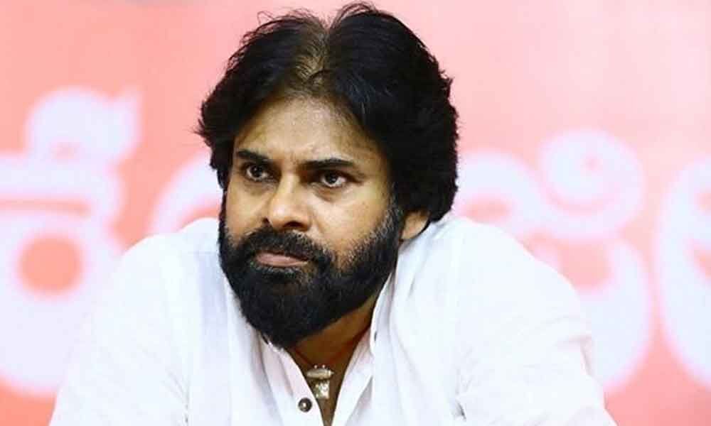 Pawan blames state govt for delay in railway projects