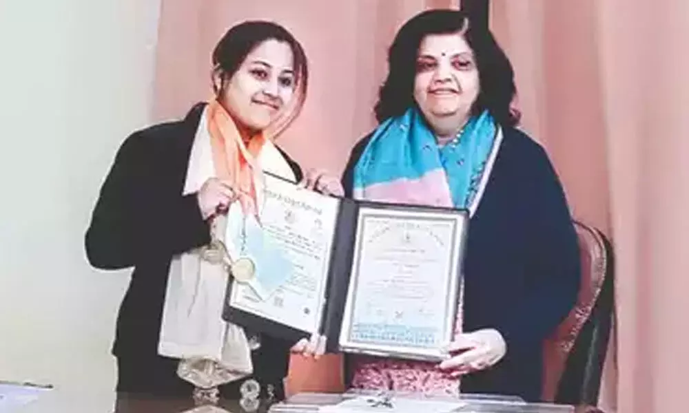 Muslim girl in UP wins 5 medals in Sanskrit