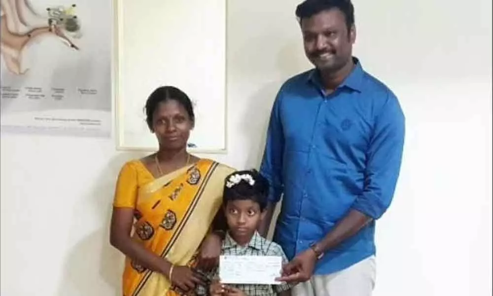 A Government Schoolteacher In Tamil Nadu Became A Saviour For A Little Girl