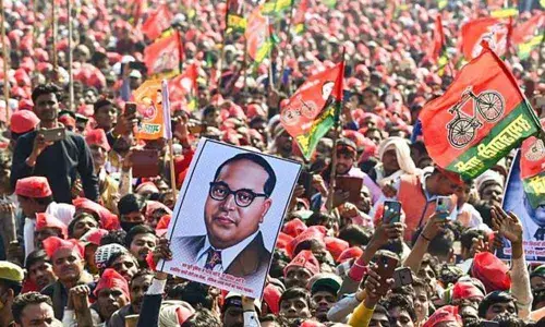 Election Commission allows padayatras, 4 more hrs of campaigning