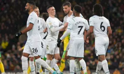 Sterling’s hat-trick moves City nine clear as Utd again let lead slip