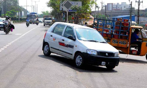 National highway and service road
