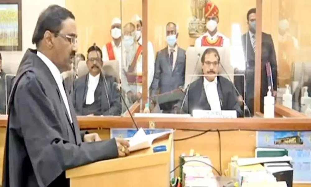 7 newly appointed judges for AP high court take oath