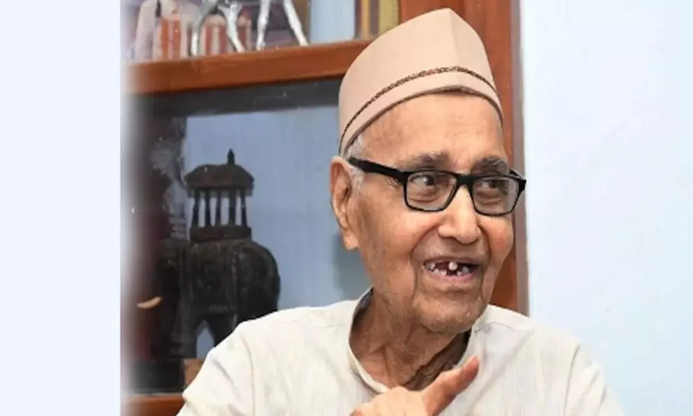 Kannada poet Kanavi passes away at 94