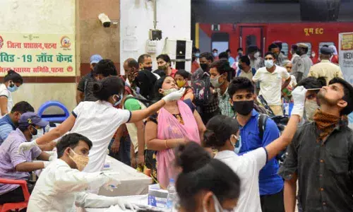 India logs 30,757 fresh COVID infections