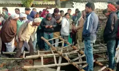 PM Narendra Modi, CM Yogi Adityanath announce compensation in Kushinagar tragedy