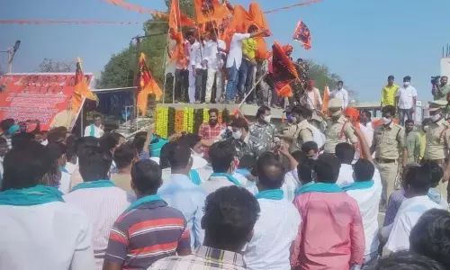BJP, TRS clash over Shivaji statue row