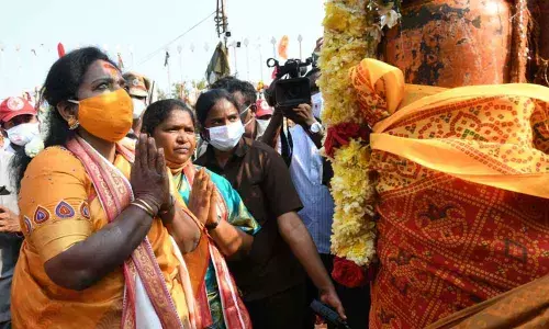Medaram jatara ends as deities return to the woods