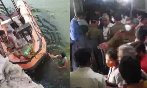 Bridegroom among 8 dead as their car falls into river