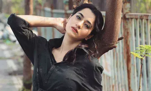 Actress Aakanksha Sareen spills beans on her role in Bajre Da Sitta
