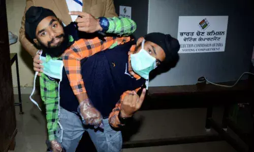 A political love-triangle in Amritsar