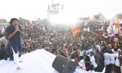 Pawan Kalyan addressing fisherfolk public meeting at Narsapuram in West Godavari district on Sunday
