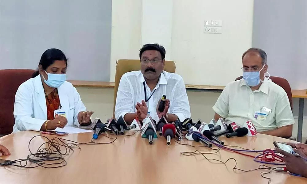 NRI Academy of Sciences Chief Executive Officer Venkat addressing the media at NRI Medical College premises in Chinna Kakani on Tuesday. Medical College Principal N Lakshmi and Vice-Principal Siva Prabodh are also seen