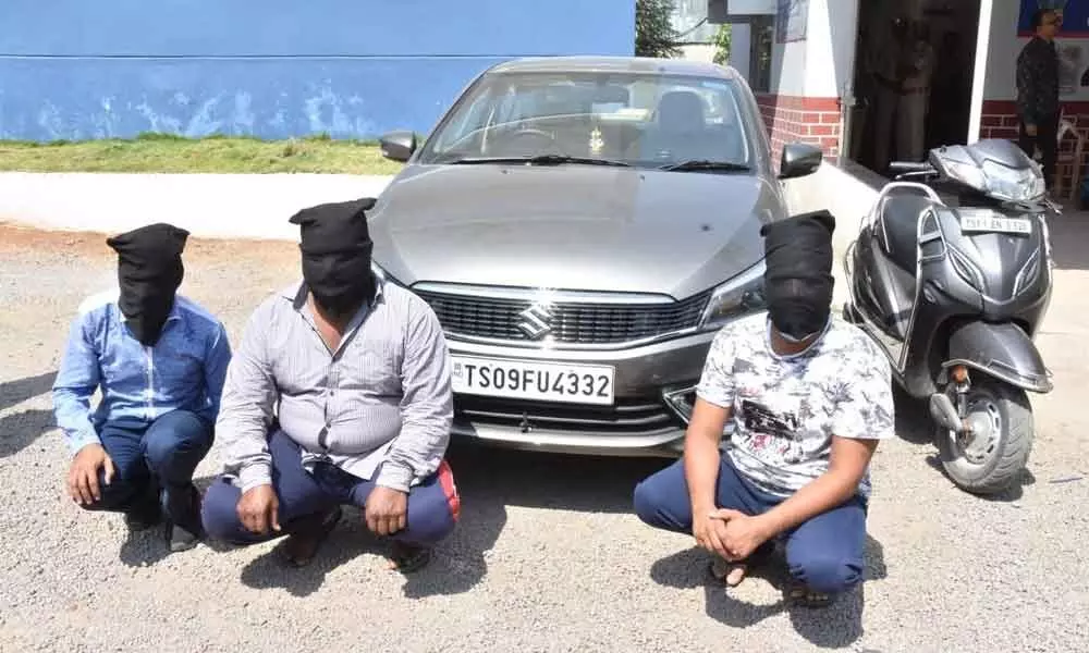 LB Nagar along with IT Cell and Pahadi-Sharief Police produce the accused before the media on Tuesday