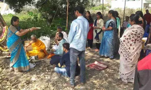 Amid hijab tension, Muslim family sets example of communal harmony