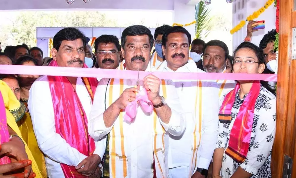 Minister Prashant Reddy inaugurating a guest house in Nizamabad district on Thursday