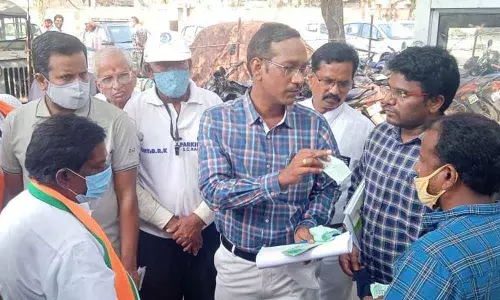 Vijayawada: Passenger services panel inspects railway stations