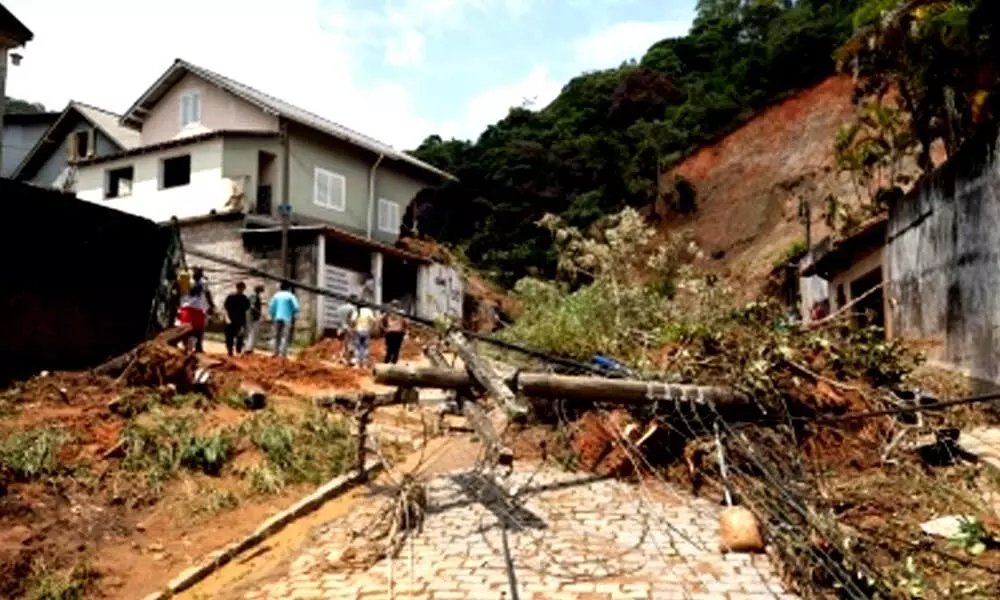 3 people killed in Colombia landslide