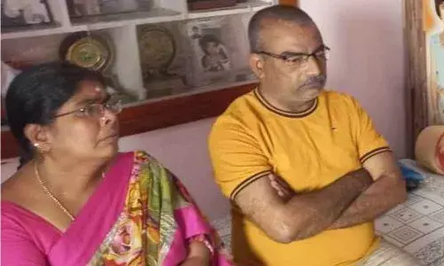 Anxious parents of a stranded student in Ukraine