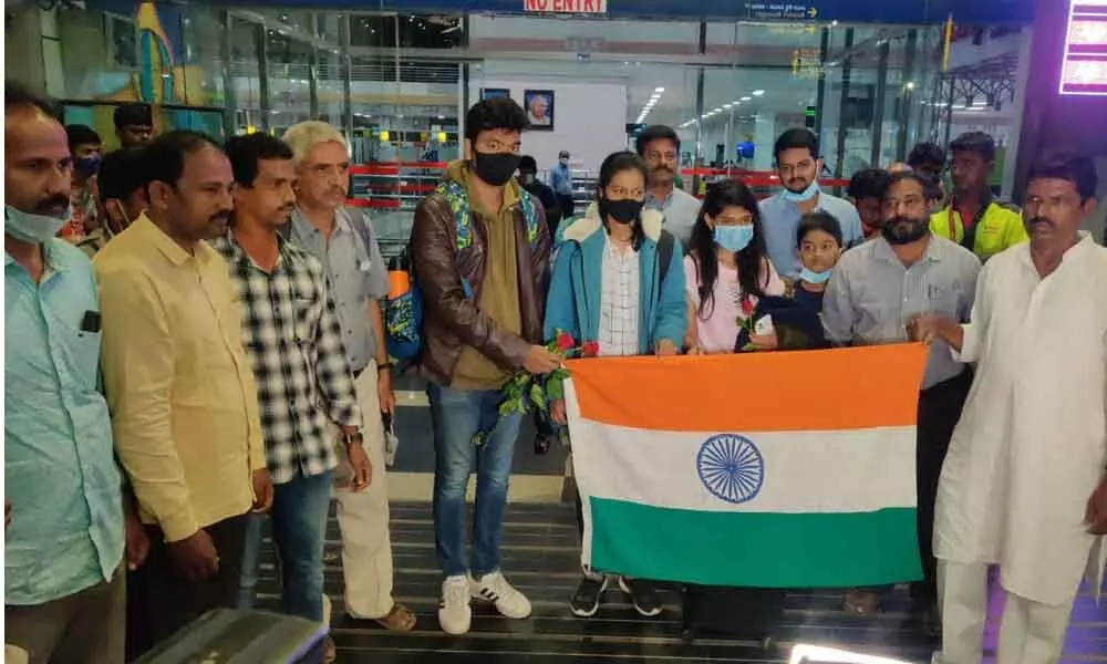 Three students arrive in Vizag from Ukraine