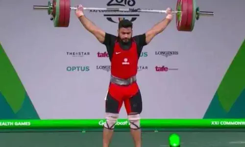 Thakur, Ragala win gold, bronze, qualify for Commonwealth Games