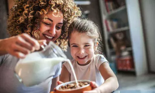 Prepare a flavorful breakfast bowl for your kids