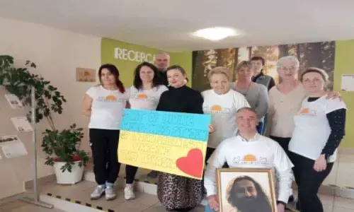 Art of Living volunteers reach out to stranded Indian students in Ukraine