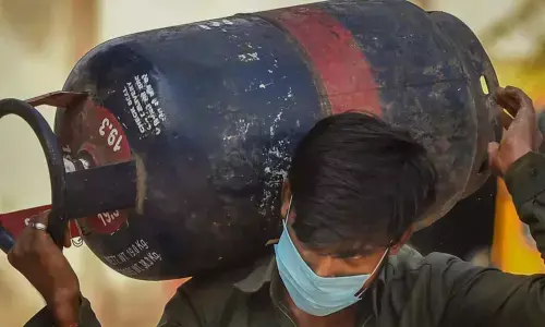 Restaurants reeling under LPG price shock