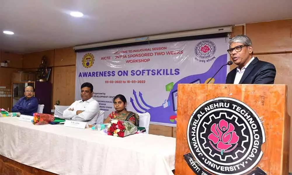 Anantapur: JNTUA hosts workshop on soft skills