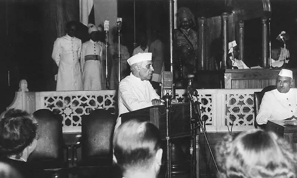 Jawaharlal Nehru addresses the midnight session of the Constituent Assembly of India in New Delhi on August 15, 1947.