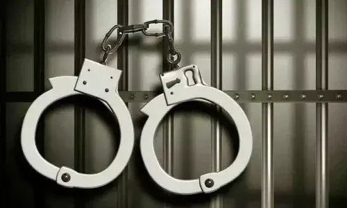 4 held in Banjara Hills pub drugs case