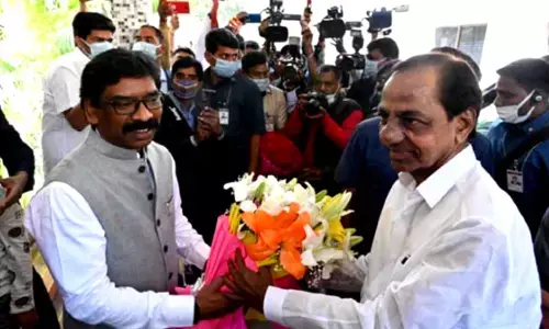 Jharkhand CM Hemanth Soren and Telangana CM KCR