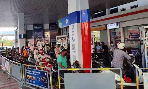 Visakhapatnam: Price rise fears fuel panic buying of supplies