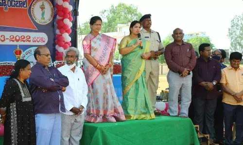 Vijayawada Mayor R Bhagyalakshmi, Ongole Mayor Gangada Sujatha, Handball Association leaders and others at the inaugural function of the Seventh State-level Women’s Handball Championship in Ongole on Saturday