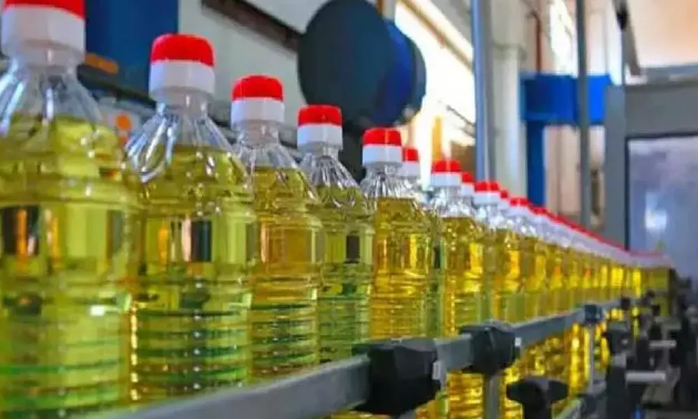 Vigilance sleuths raid oil traders in Andhra Pradesh