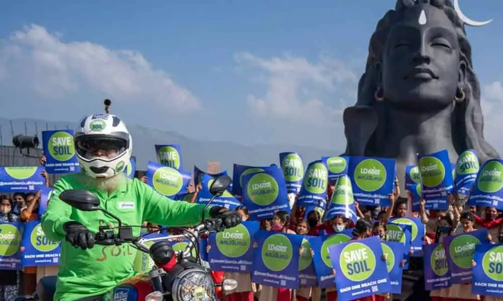 Sadhguru kickstarts solo motorcycle journey