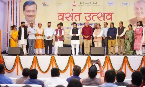 Kejriwal Government organises Basant Ustav program in West Vinod Nagar