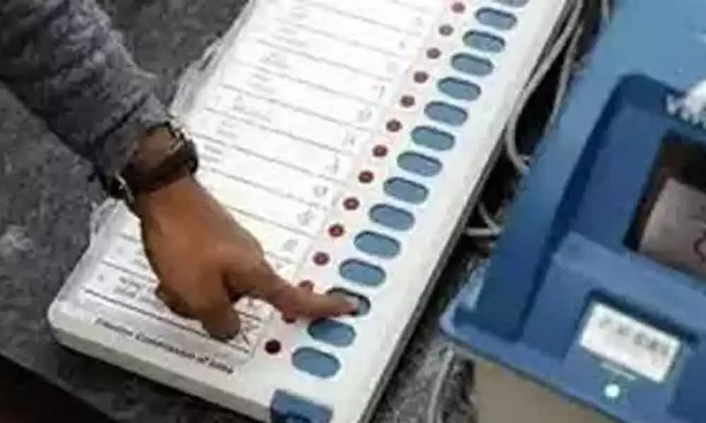 21.55 pc voter turnout till 11 am in last phase of UP polls
