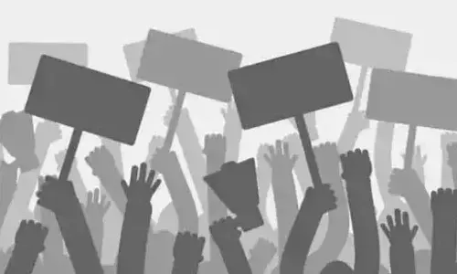 Andhra Pradesh: Anganwadi workers protest in Visakhapatnam, demands for minimum wages