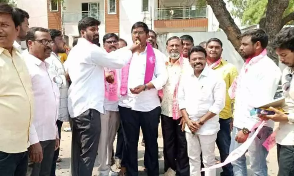 Unemployed youth launch celebrations across Telangana after job announcement