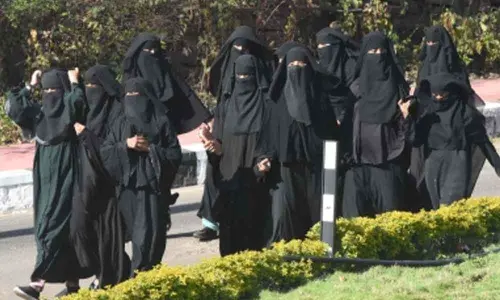 Tension in Ktaka college over student posting Pak flag in WhatsApp group