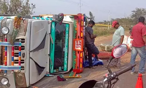 Andhra Pradesh: 386 kg of Marijuana seized from a Bolero vehicle in Srikakulam
