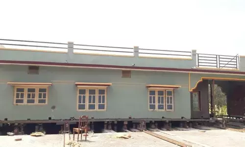 Facing NHAI demolition, man shifts house en bloc