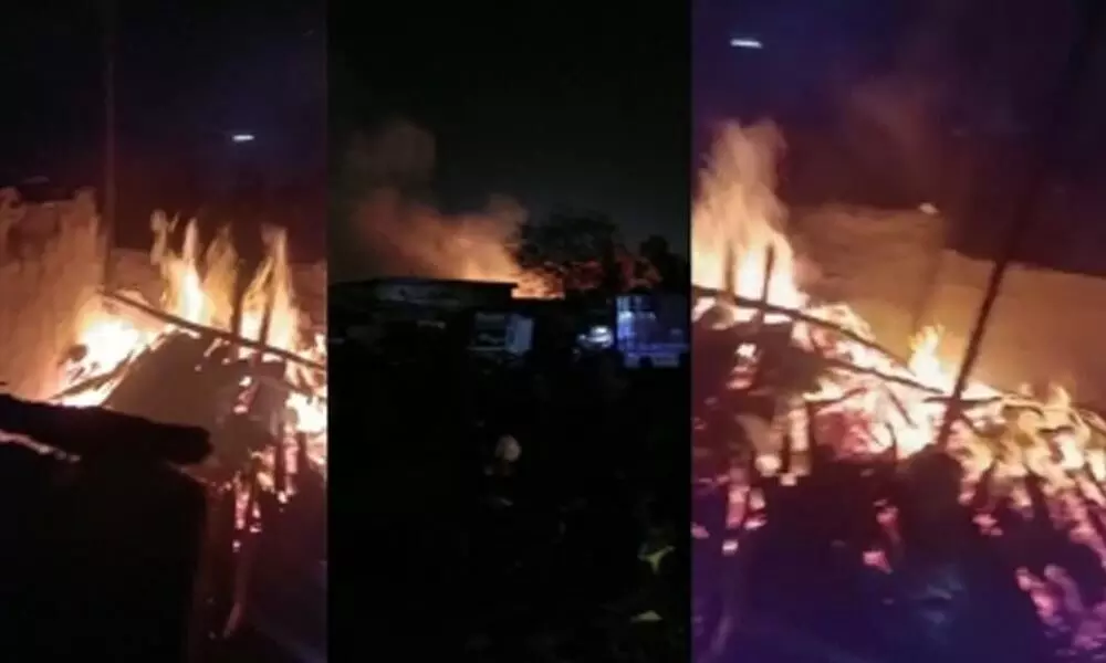 Fire kills 7 in Delhi's Gokalpuri