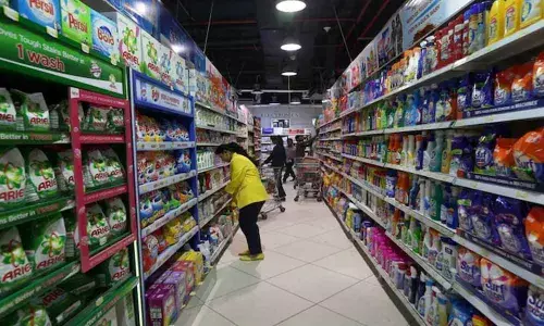 Public health experts demand clear warning labels on packaged food