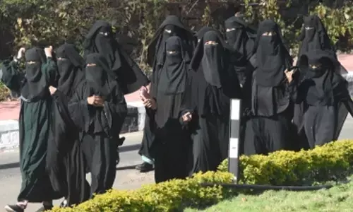 Aligarh college refuses entry to girls with hijab