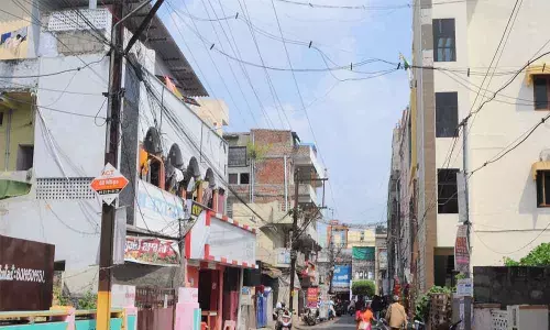 Labbipet, a favourite destination to students