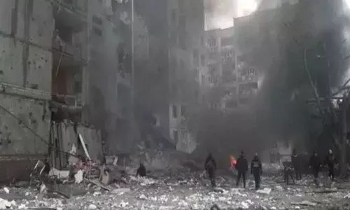 Pregnant woman, baby die after Russia bombed maternity ward