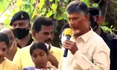 Chandrababu visits Jangareddygudem, pays condolence to those who died mysteriously
