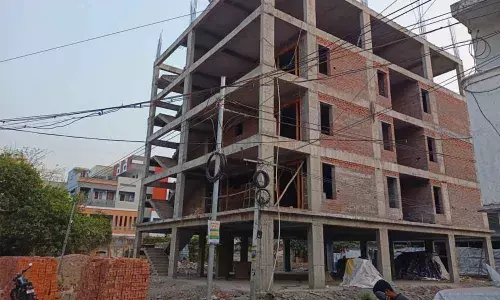 Building under construction at Innespeta in Rajamahendravaram